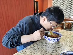 -吾穆勒蓬灰牛肉面·清真(北滨河中路店)