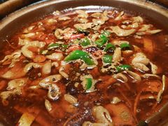 肥肠牛蛙砂锅-马头巷·食景园(苏州总店)
