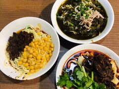 酸菜肉丝面-花市豌杂面(民生路店)