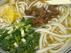 二十年经典牛肉粉-鑫花溪牛肉米粉(凤凰街创始总店)