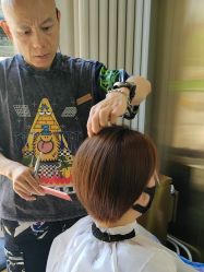 -卡尔诗·科技美肤连锁