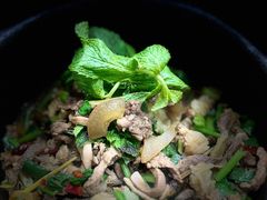 -榕江牛瘪牛肉火锅