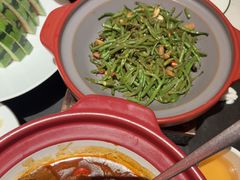 -鸽子侯·家宴·平价海鲜(市图书馆店)