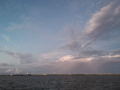 -上海滴水湖皇冠假日酒店