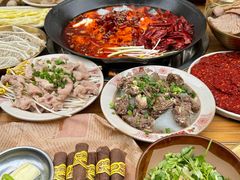 -扎起市井老火锅(乐山总店)