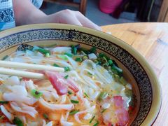 -肇兴特色牛肉粉