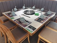 -马家斑.鲜鱼火锅(松湖万科店)