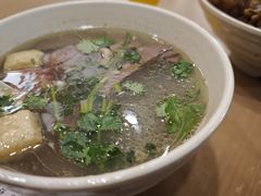 -佬钱湾仔(衣裳街店)