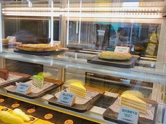 面包甜点陈列柜-猫王榴莲世家(三里屯SOHO商场店)
