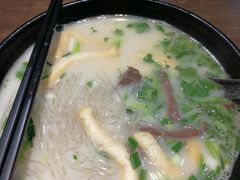 -鸭小妹鸭血粉丝(老门东店)
