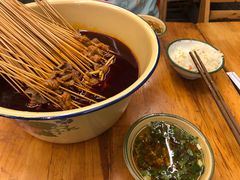 -拈签一笑黄牛肉辣卤串串