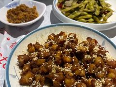 -三妹小龙虾·黄油蟹(华侨城总店)