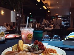 -明谦·Coffee&Cocktail Bar(美您公园店)