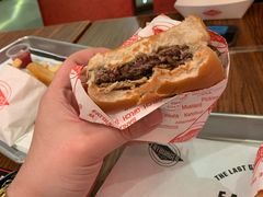 -FATBURGER 特富客汉堡(外交公寓店)