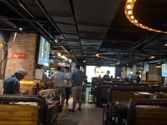 -麦凯伦烧烤·精酿超级工厂店(金桥总店)