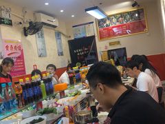 -烫煮风旋转涮吧自助小火锅(洪楼大润发店)