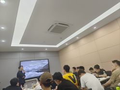 点击看大图 -浙江1+1主持人工作室