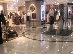 -洋洋广场(南街店)