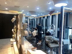 点击看大图 -TOP HAIR SALON