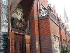 -钟书阁(松江泰晤士小镇店)