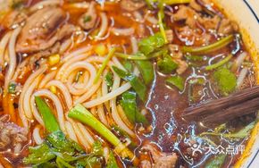 Beef Noodle Soup with Tender Beef