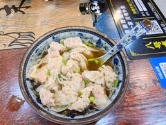 招牌野馄炖-老谢野馄饨(延安路店)
