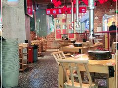 大堂-么肆烤肉·中式自助·烤肉大排档(街道口季佳PAI店)