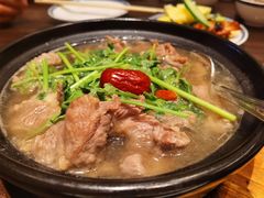 -度小月(百老汇美食街店)