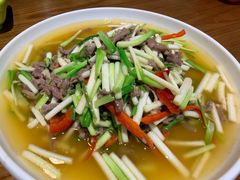 韭黄牛肉丝-邱金小炒·30 年盐帮江湖菜(自贡店)