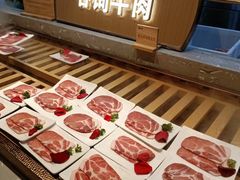 -山焱·炭火自助烤肉(周浦万达店)