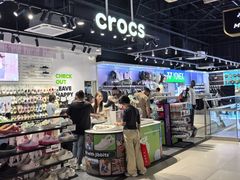 -燕莎奥特莱斯购物中心