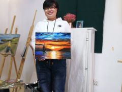 画友大多是年轻人，像我这个年纪的不多。-Fun Job Art 零基础油画国画DIY画室(望京店)