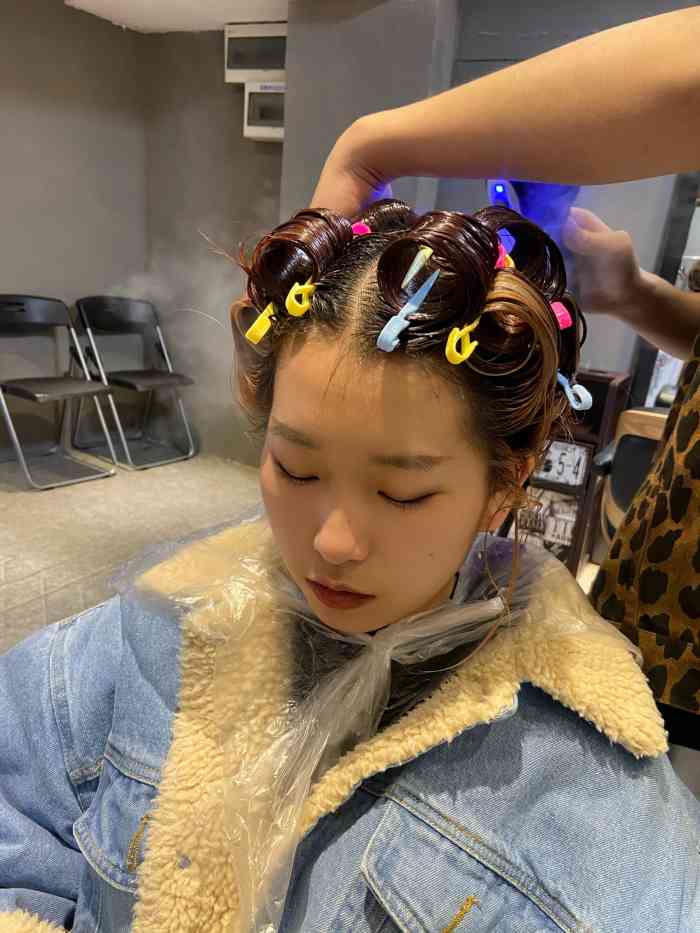 藤野造型(石岩盛妆百货店)-"【项目】染发 烫发和朋友一起过来的朋友.