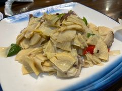 -缘来聚·徽菜名店(黄山宏村店)