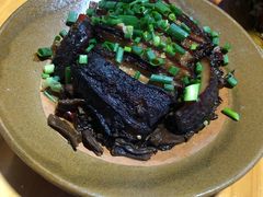道菜扣肉-袁家豆腐