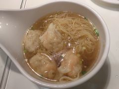 -新大咀港式茶餐厅(宝山万达店)