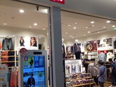 门面-优衣库(广州恒宝广场店)