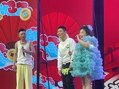 -南风大剧院莎梦二人转剧场