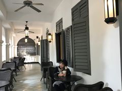 大堂-星巴克臻选(广州沙面店)