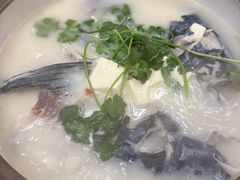 鱼头豆腐汤-宝荣鱼馆·临湖之宴(千岛湖店)