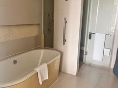 -三亚海棠湾万丽度假酒店