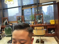 -尼特斯男士发型馆