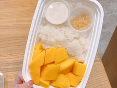 -陈记甜品窝(中山北路店)