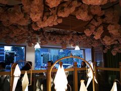 -兔行天下-鸿鹤鲜锅兔(中海国际店)