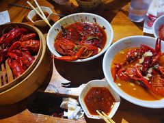 -琥珀老六龙虾(四里河店)