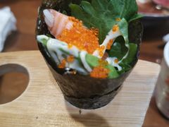 鲜虾手握-尺山寸水日料(马桥满天星店)