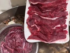 -牛沙暴潮汕牛肉火锅(章江南大道店)