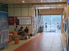 -奥冠体育华师附中恒温游泳馆