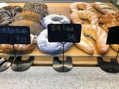 -研麦家面包(亚泰华府店)