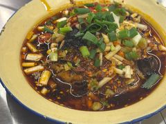 -拈签一笑黄牛肉辣卤串串